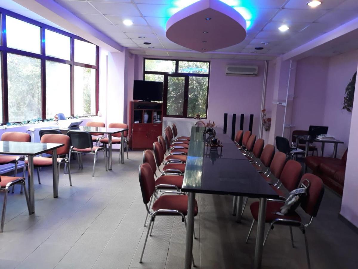 Hotel Elite Băile Herculane Dış mekan fotoğraf