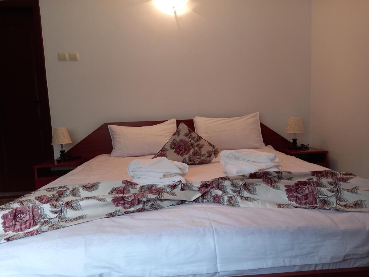 Hotel Elite Băile Herculane Dış mekan fotoğraf